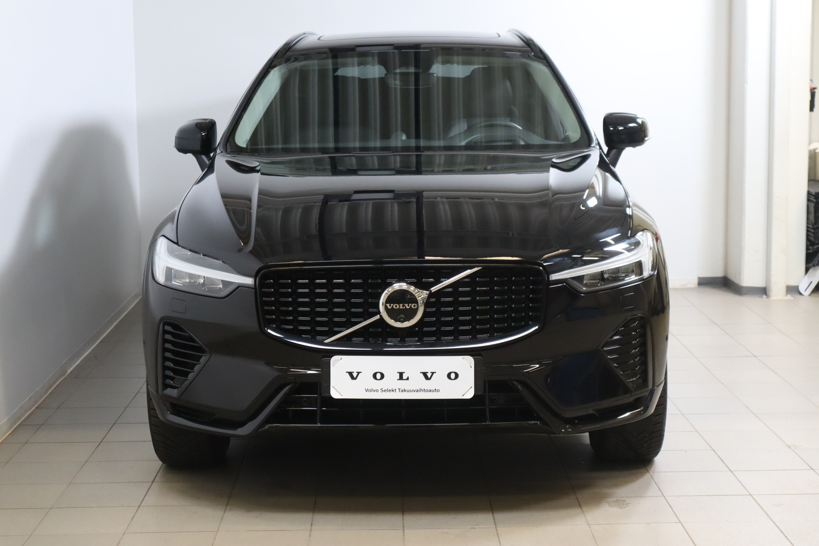 VOLVO XC60 2025