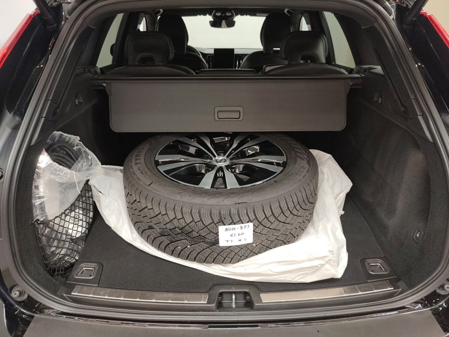 VOLVO XC60 2026