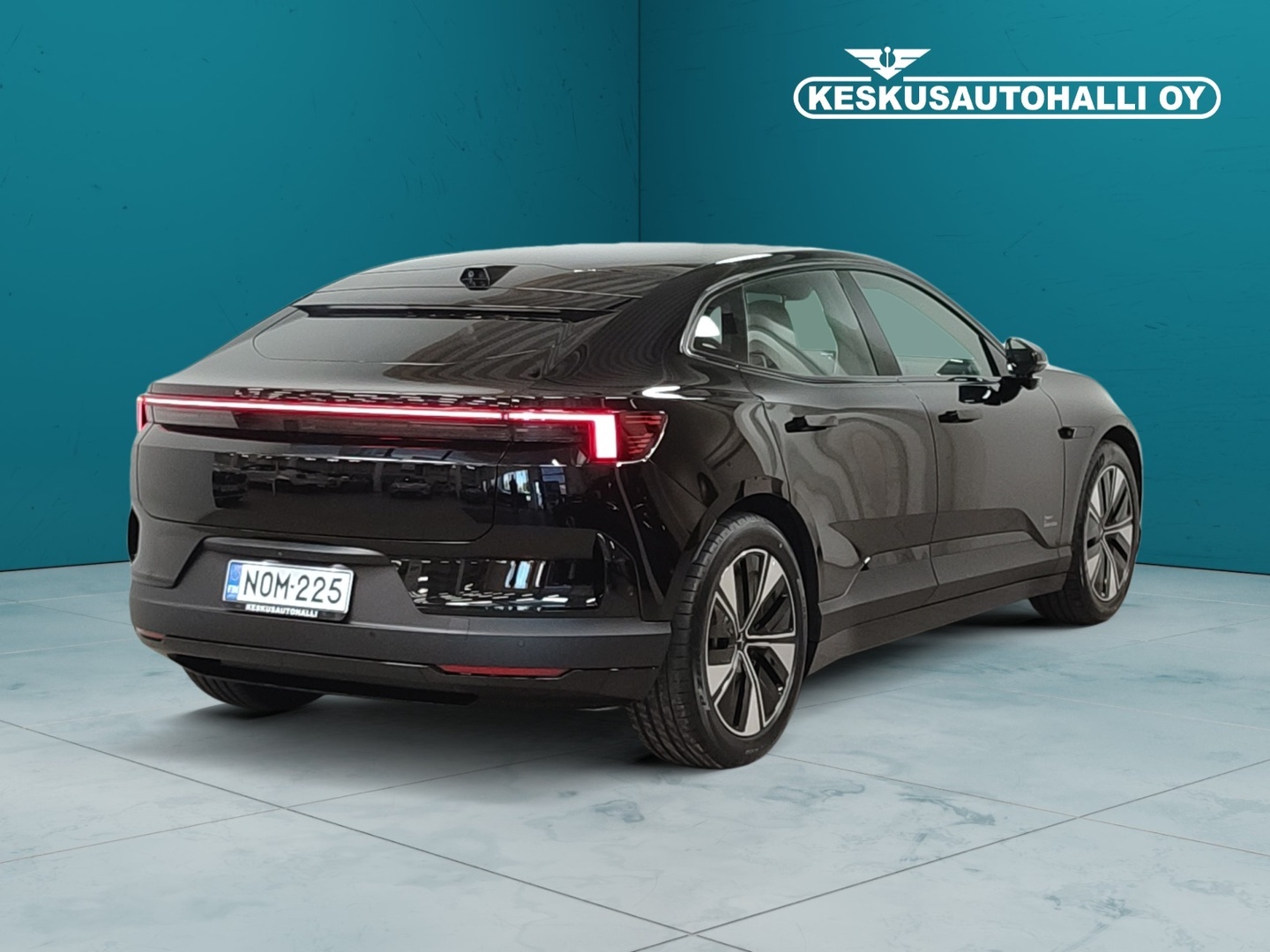POLESTAR 4 5
