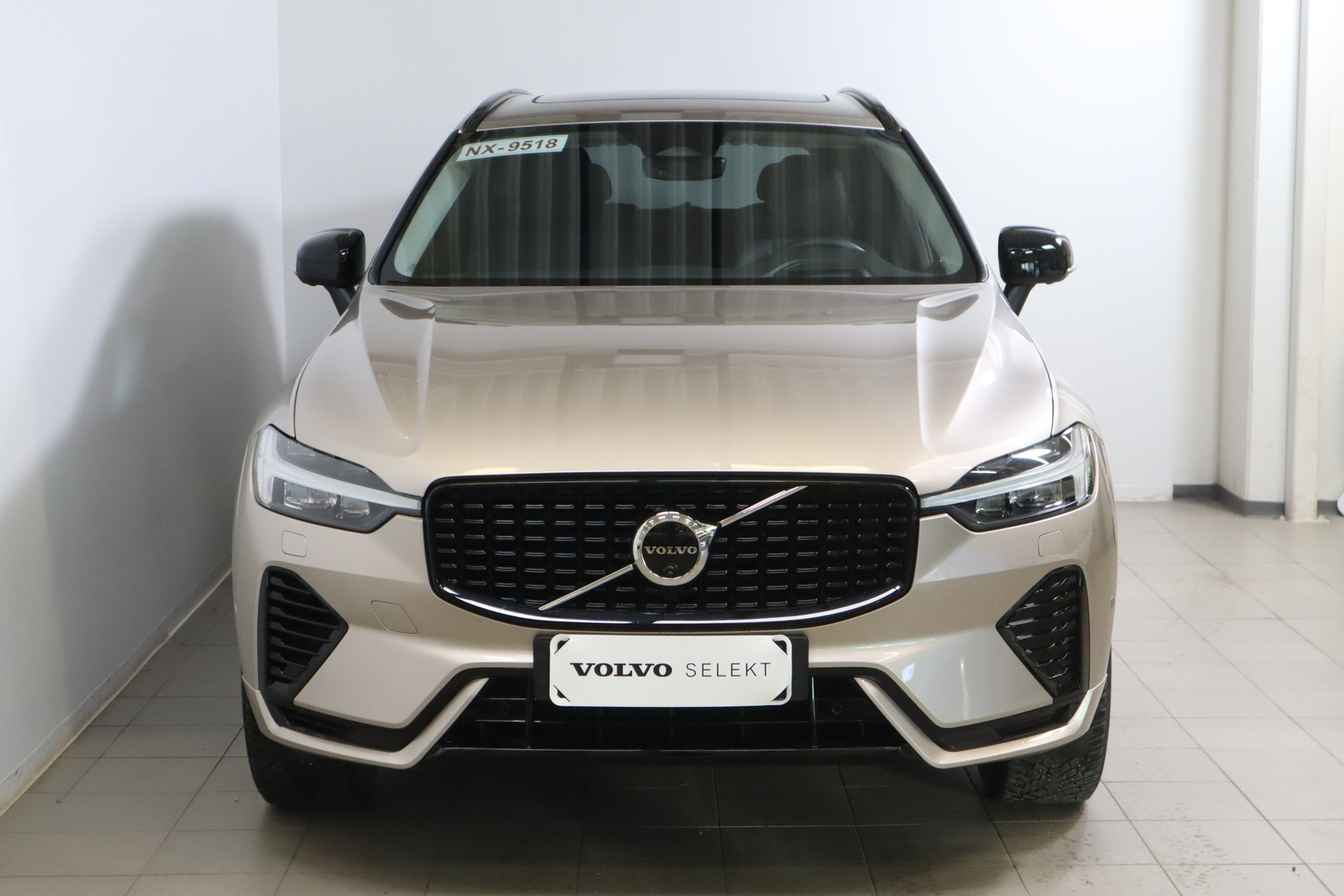 VOLVO XC60 2025