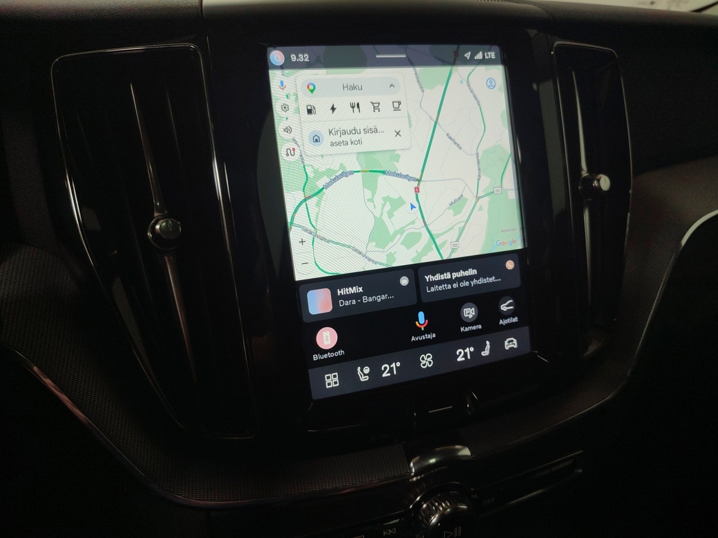 VOLVO XC60 2025