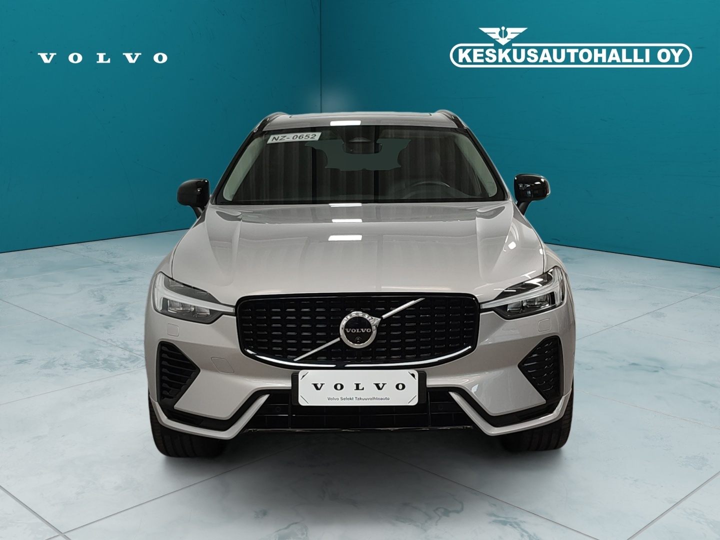 VOLVO XC60 2025