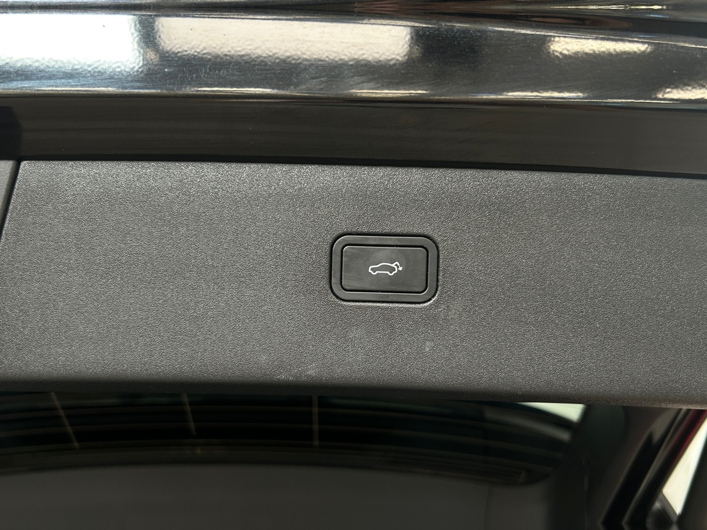 VOLVO EX30 2025