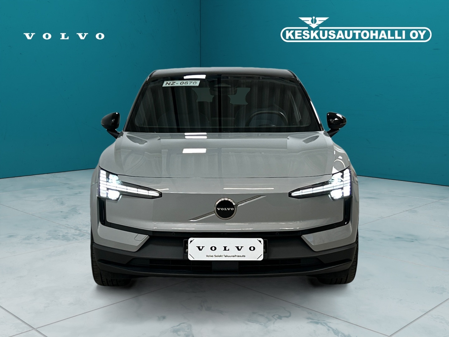 VOLVO EX30 2024