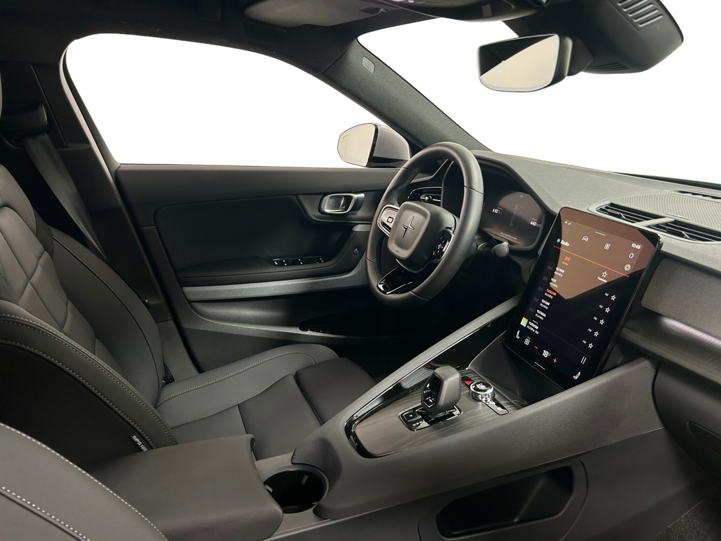POLESTAR 2 2026