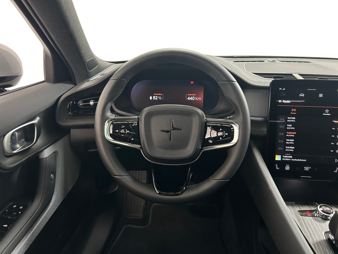 POLESTAR 2 2026