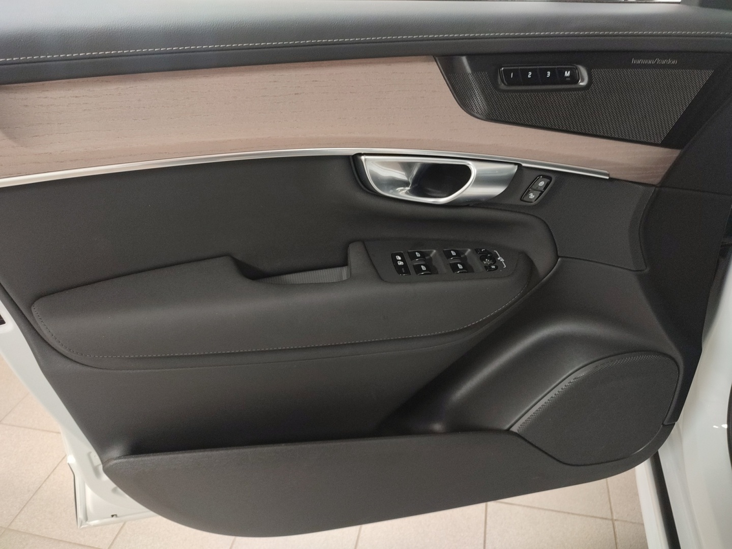 VOLVO XC90 2026