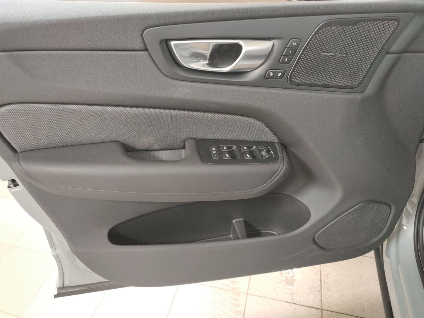 VOLVO XC60 2026