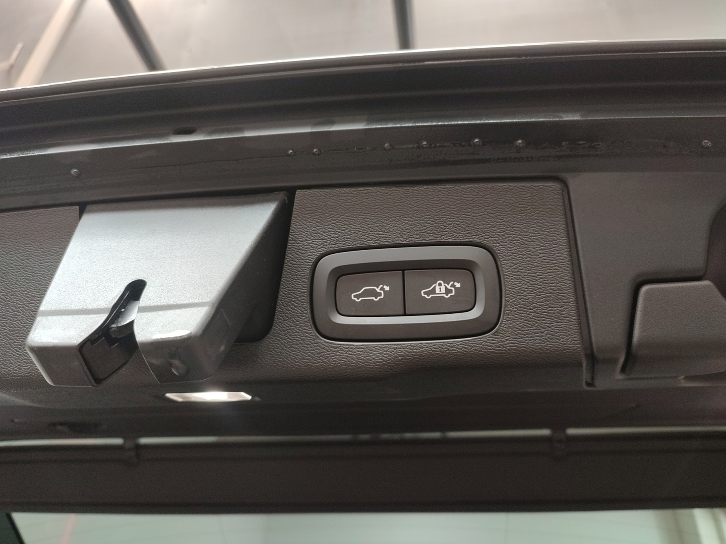 VOLVO XC60 2026