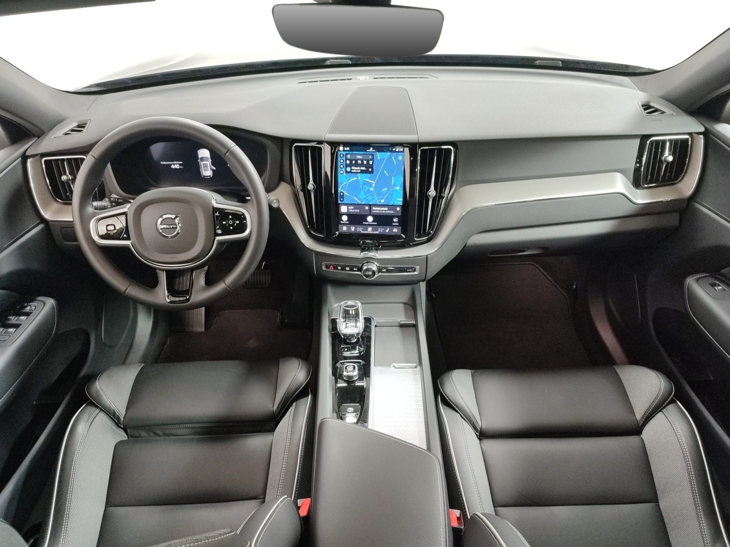 VOLVO XC60 2025