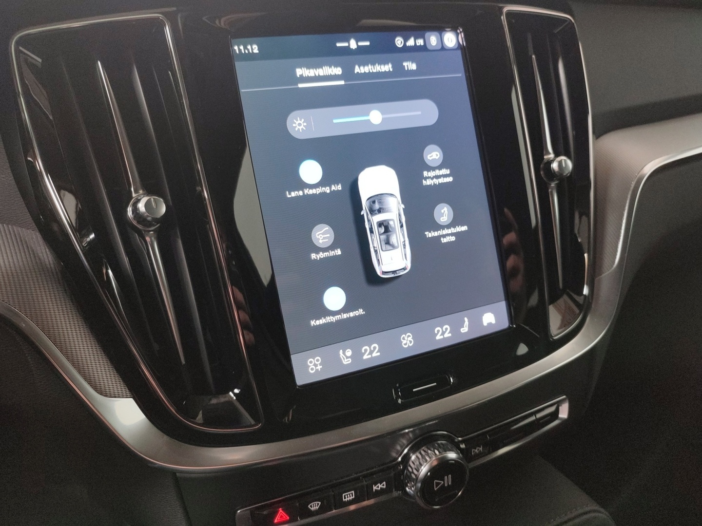 VOLVO V60 2026
