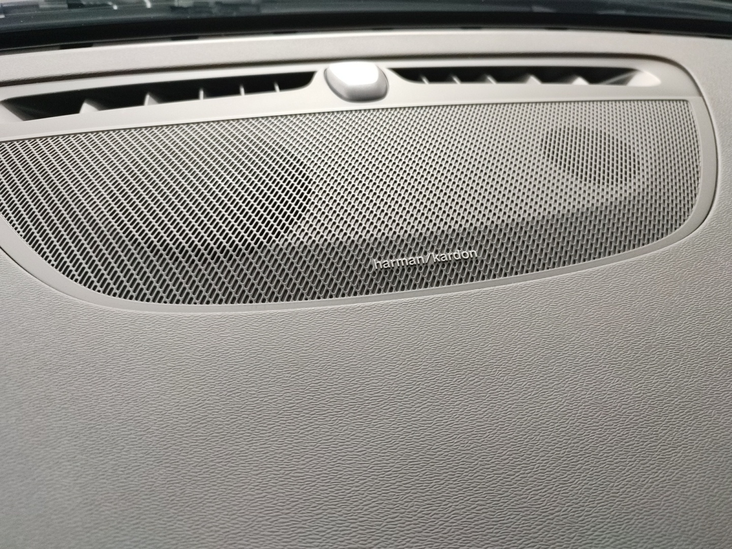 VOLVO V60 2026