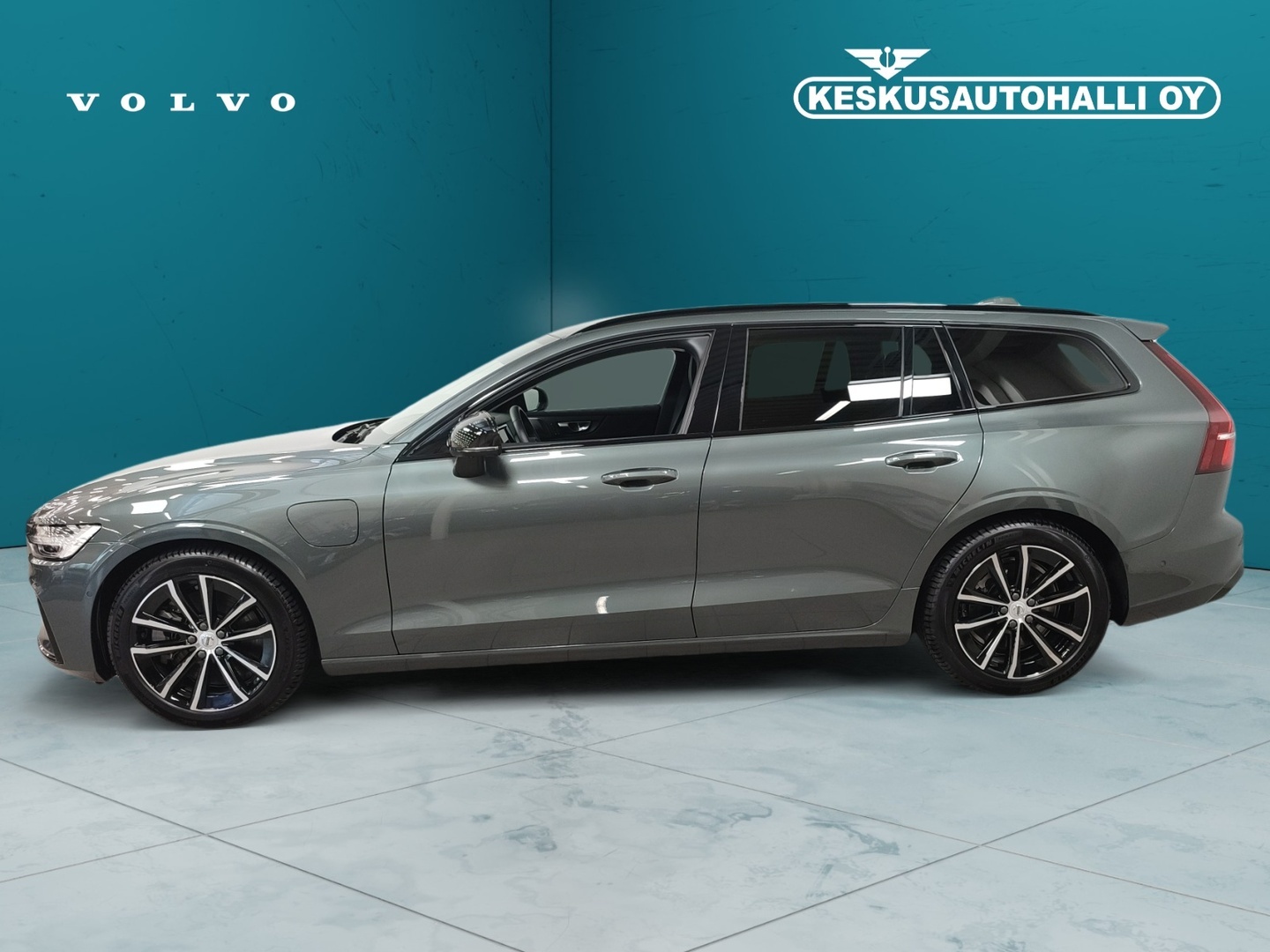 VOLVO V60 2026