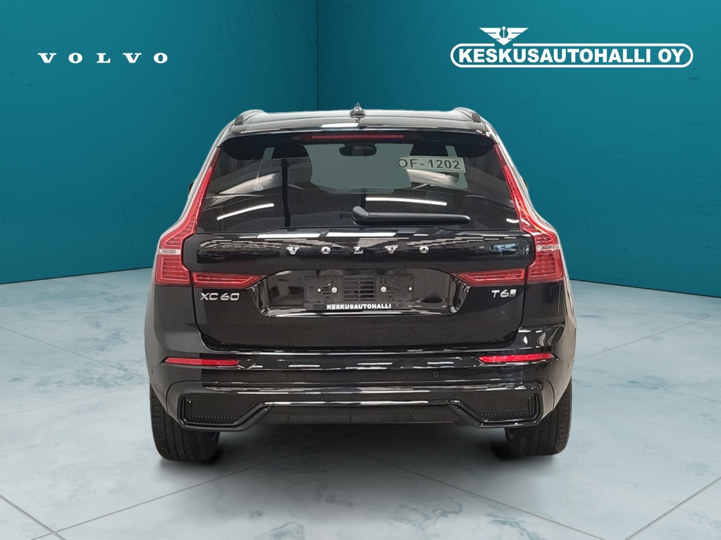 VOLVO XC60 2025