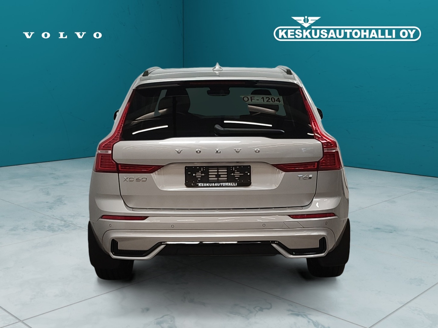 VOLVO XC60 2025