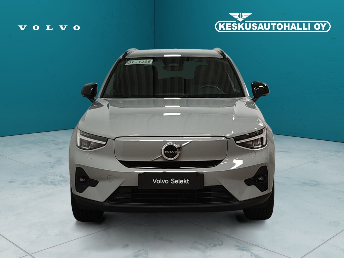 VOLVO EX40 2025