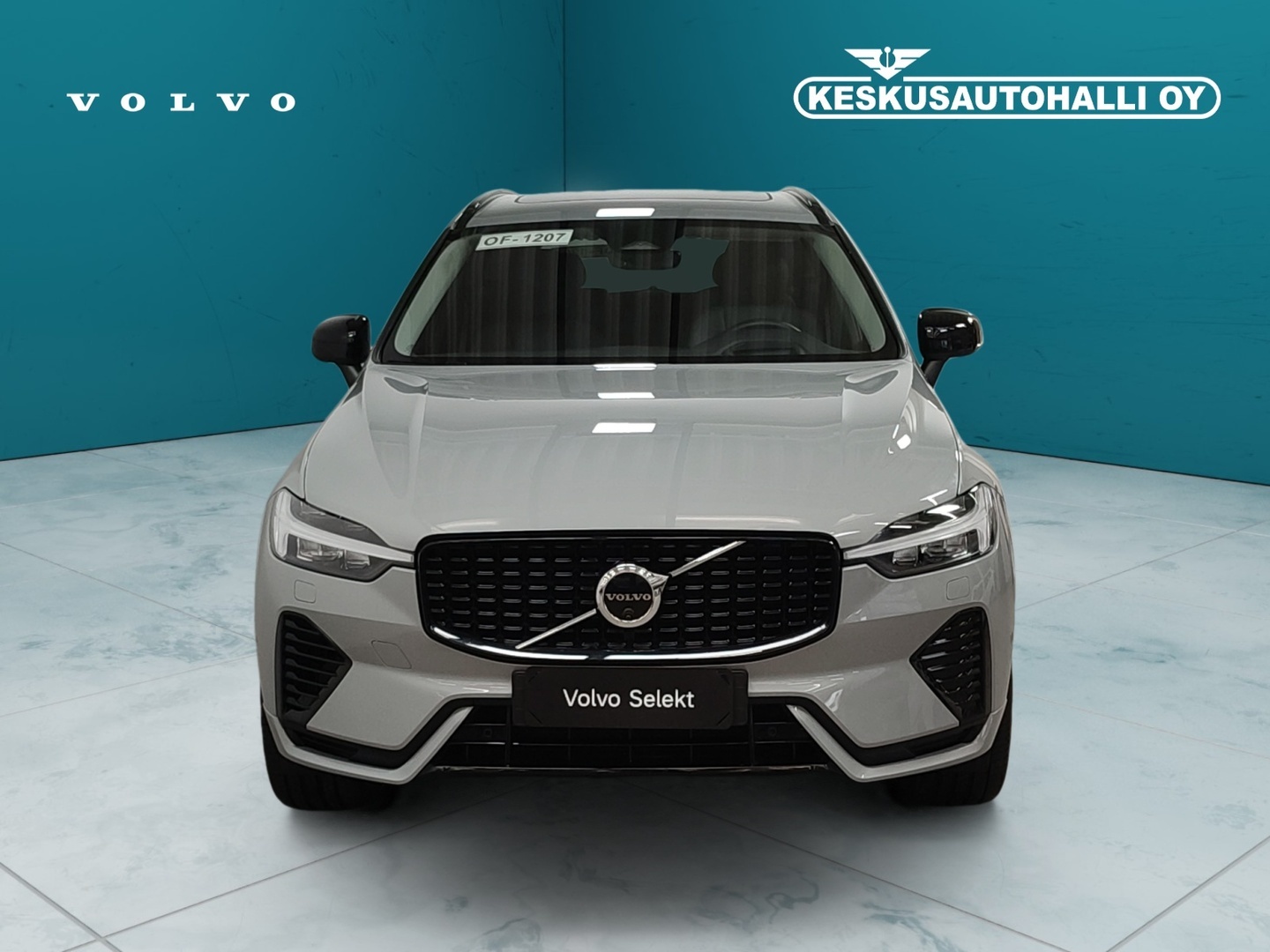 VOLVO XC60 2025