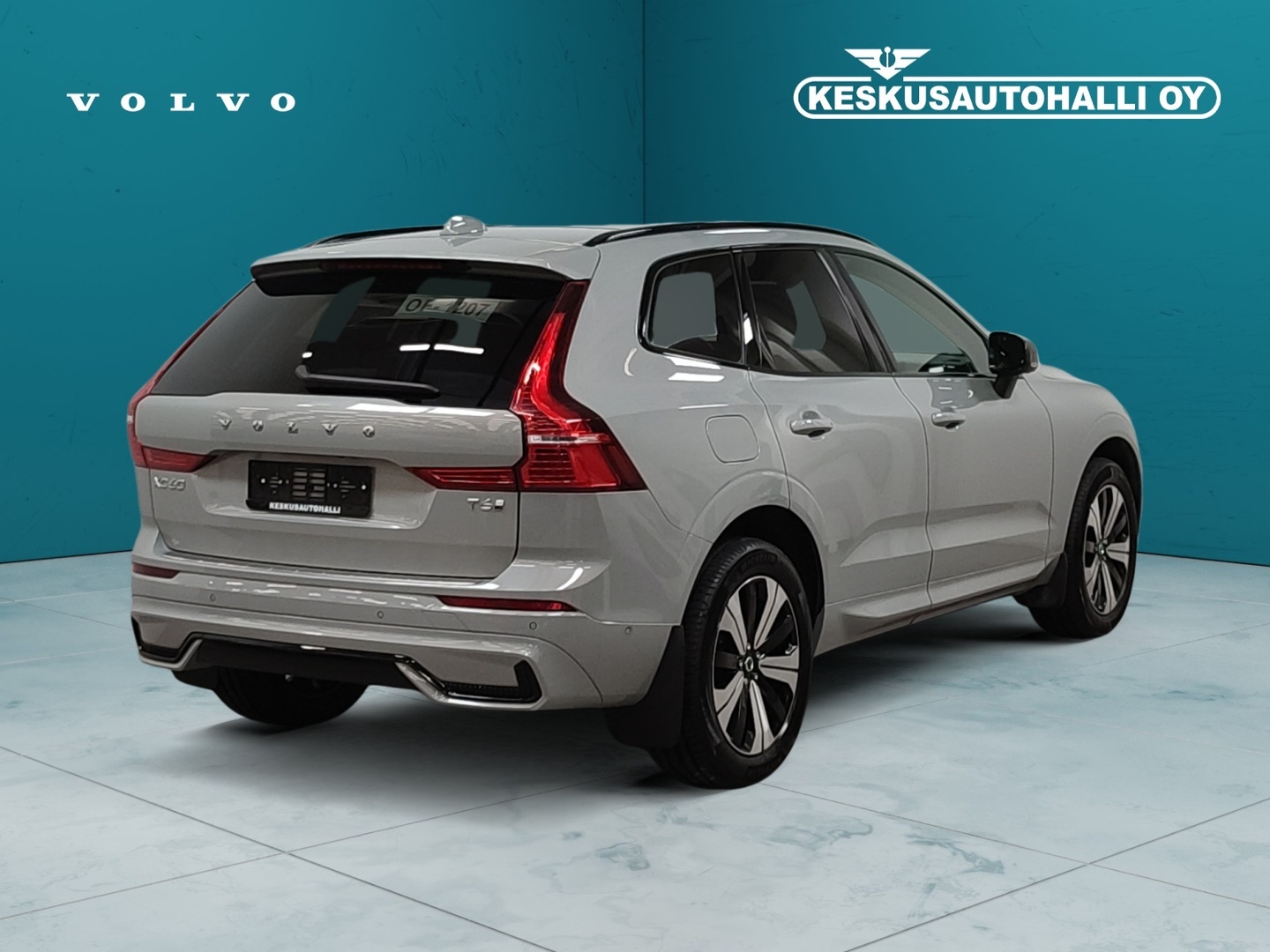 VOLVO XC60 2025