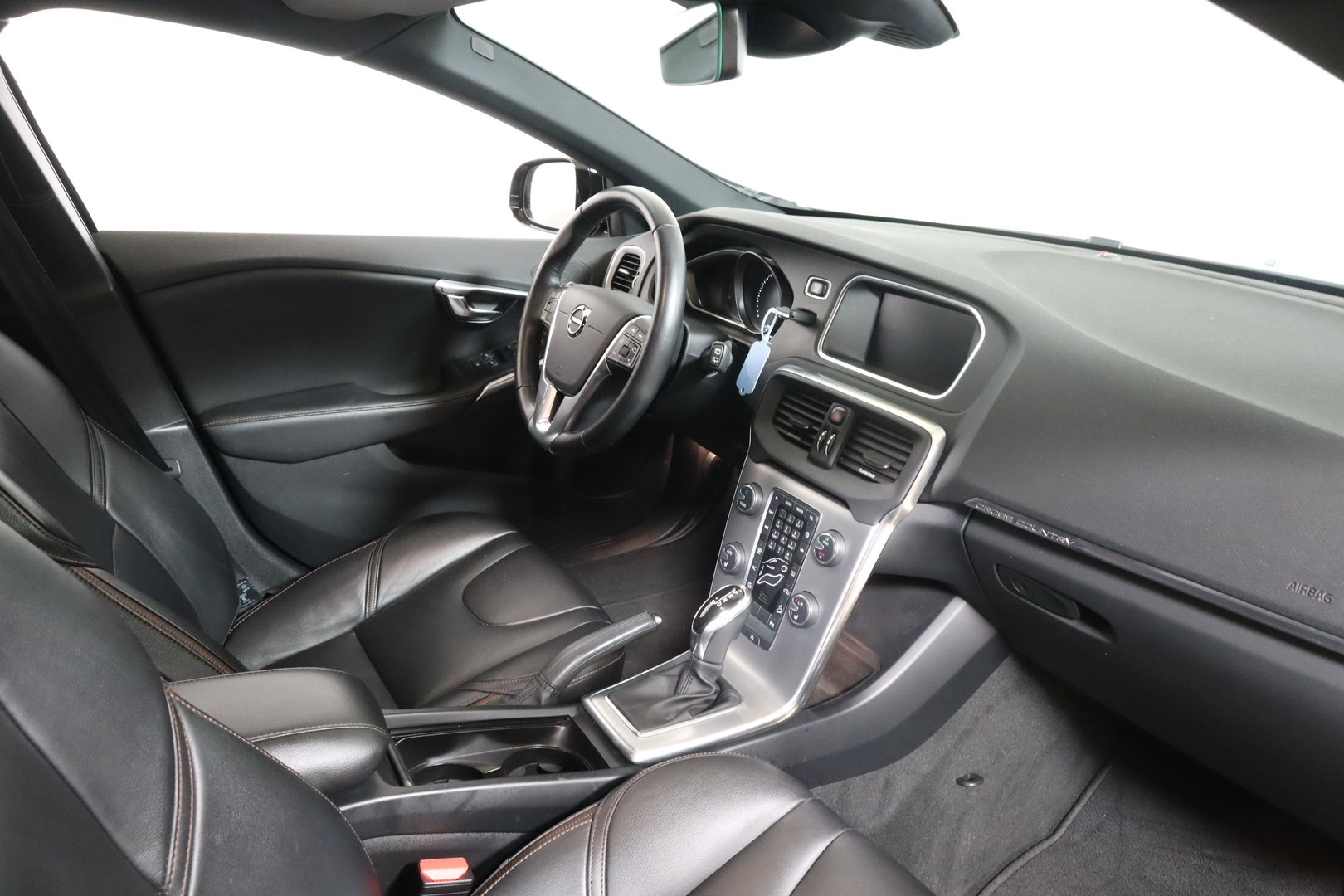 VOLVO V40 Cross Country 2017