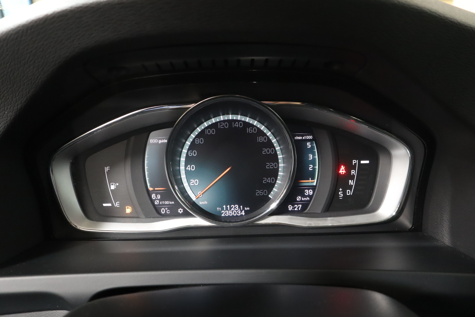 VOLVO V60 Cross Country 2018