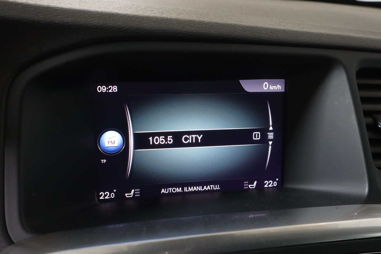 VOLVO V60 Cross Country 2018