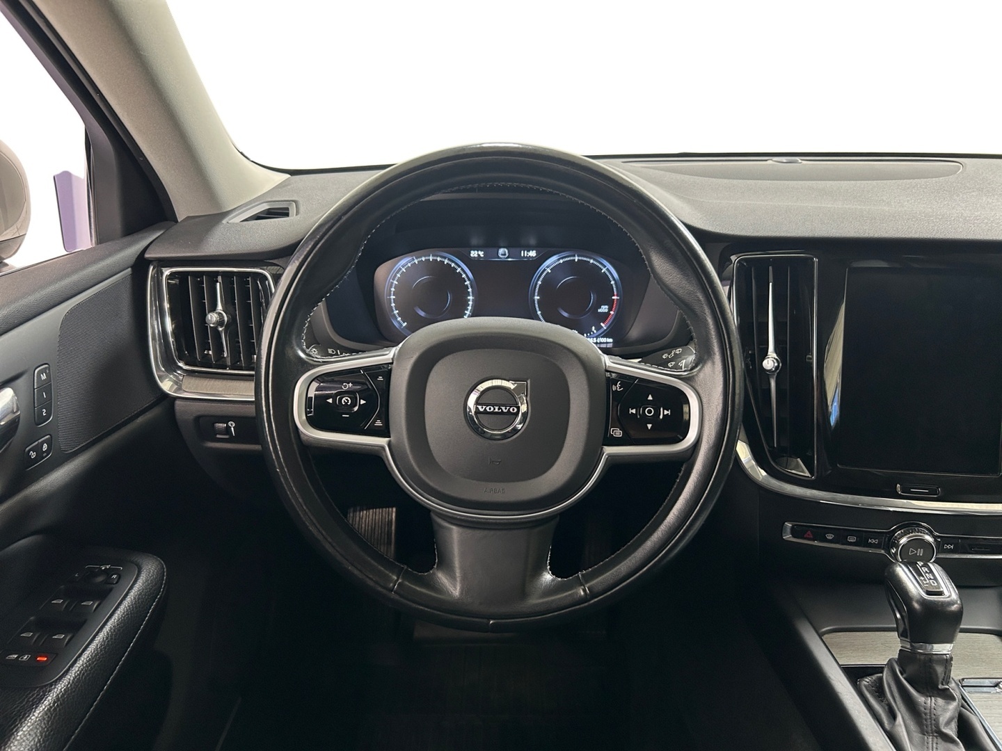 VOLVO V60 2021