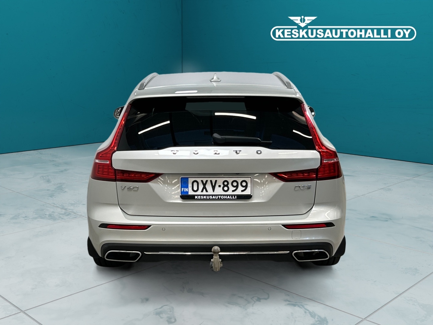VOLVO V60 2021
