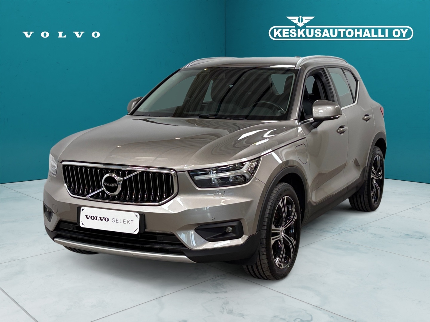 VOLVO XC40 2020