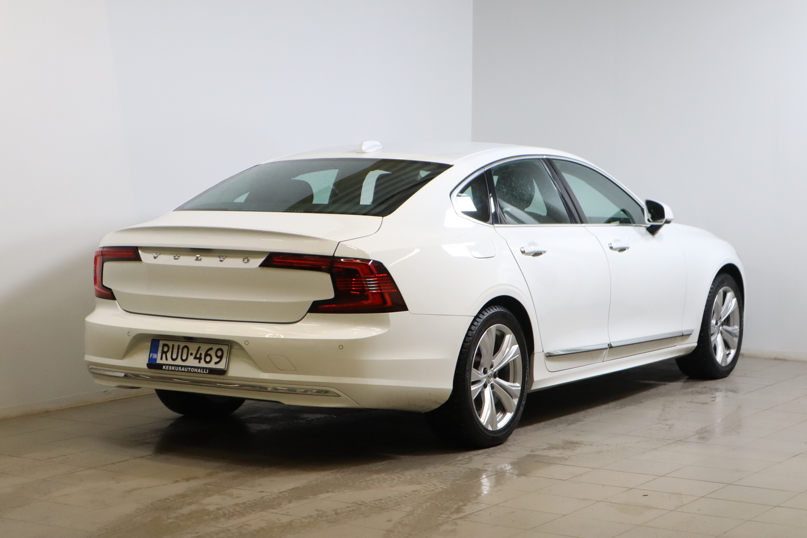 VOLVO S90 2021