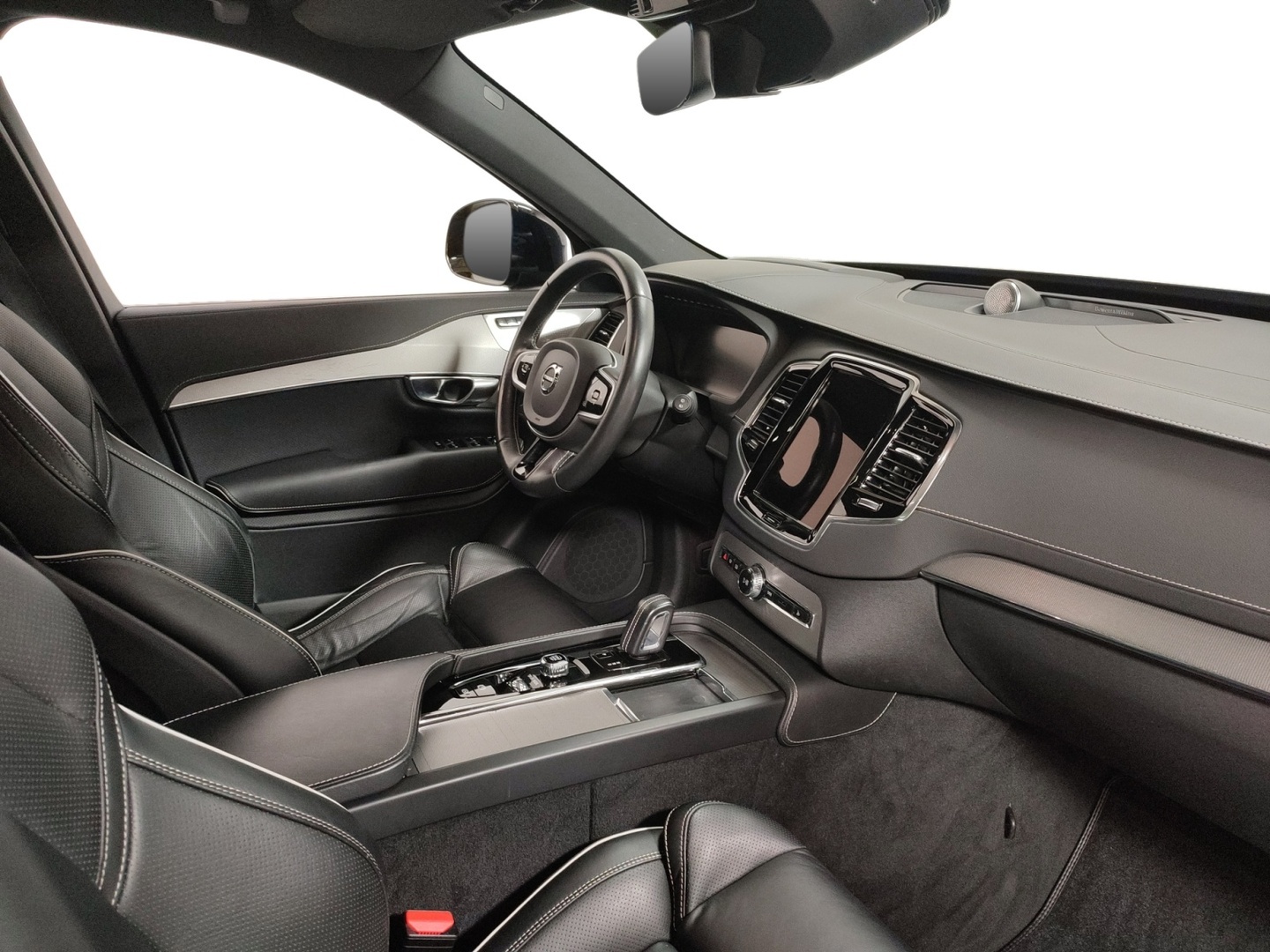 VOLVO XC90 2021