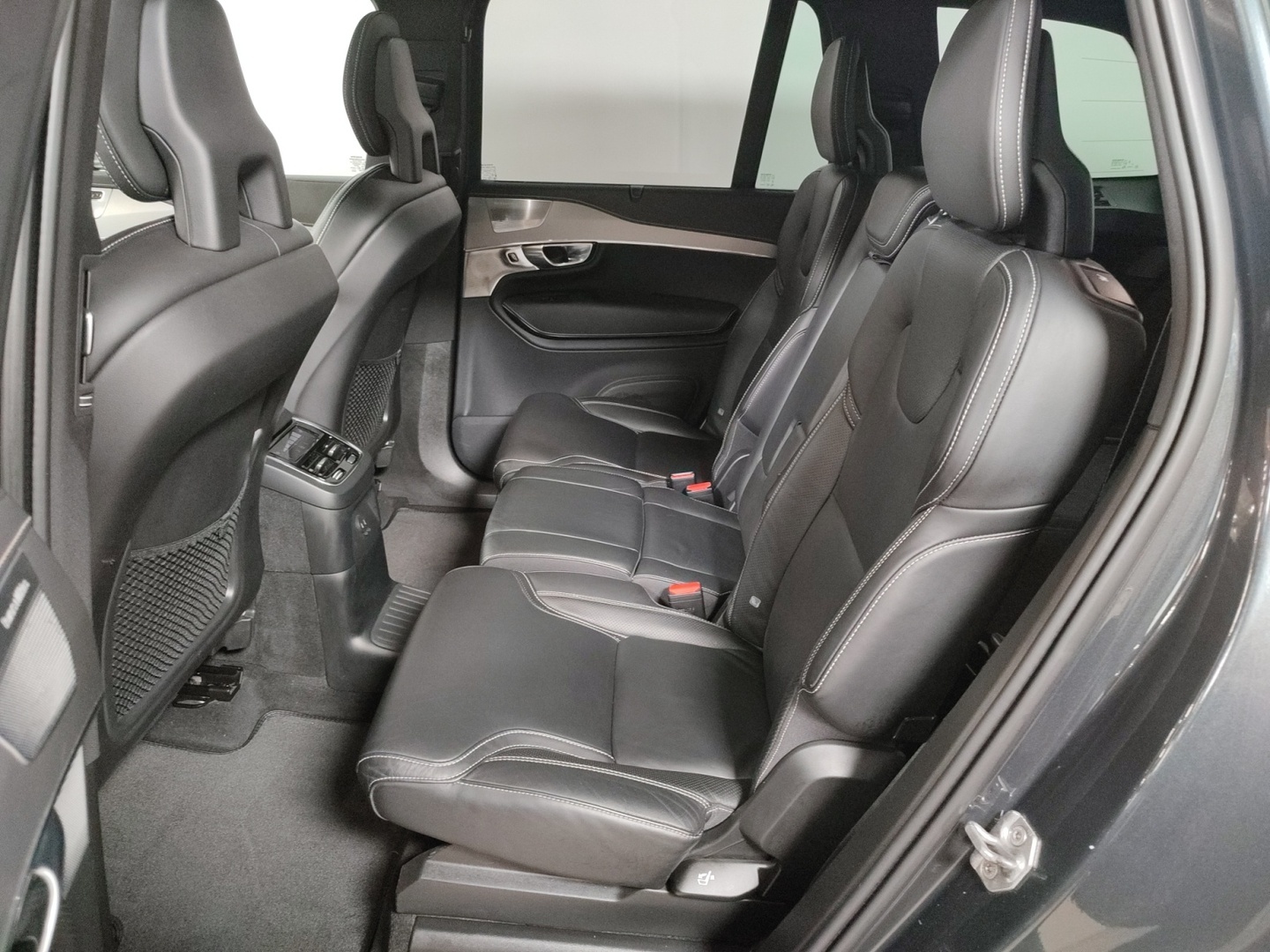 VOLVO XC90 2021
