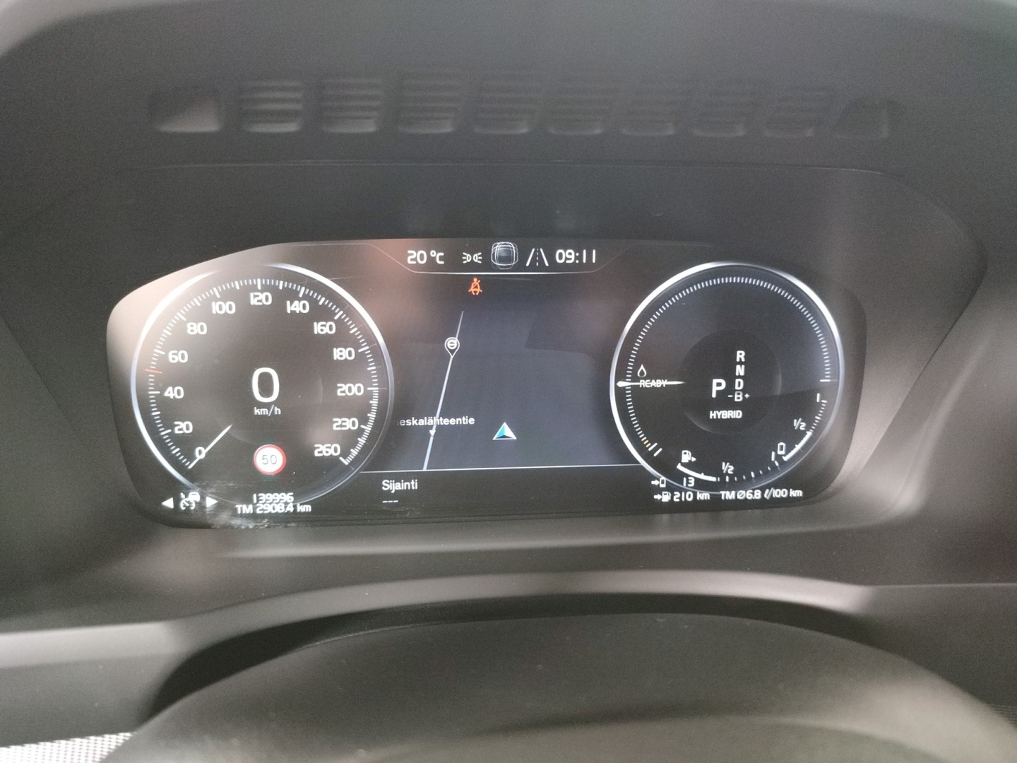 VOLVO XC90 2021