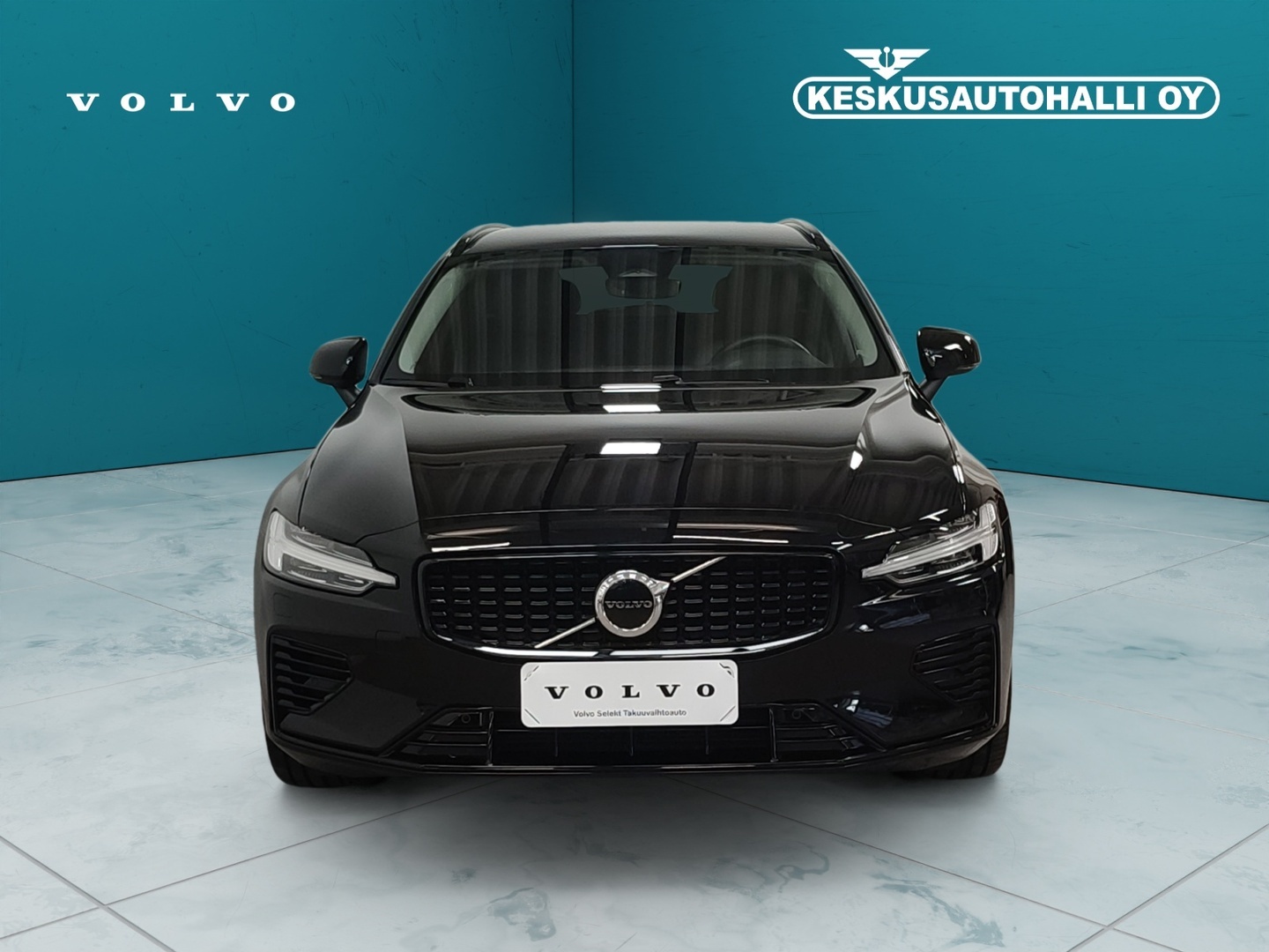 VOLVO V60 2025