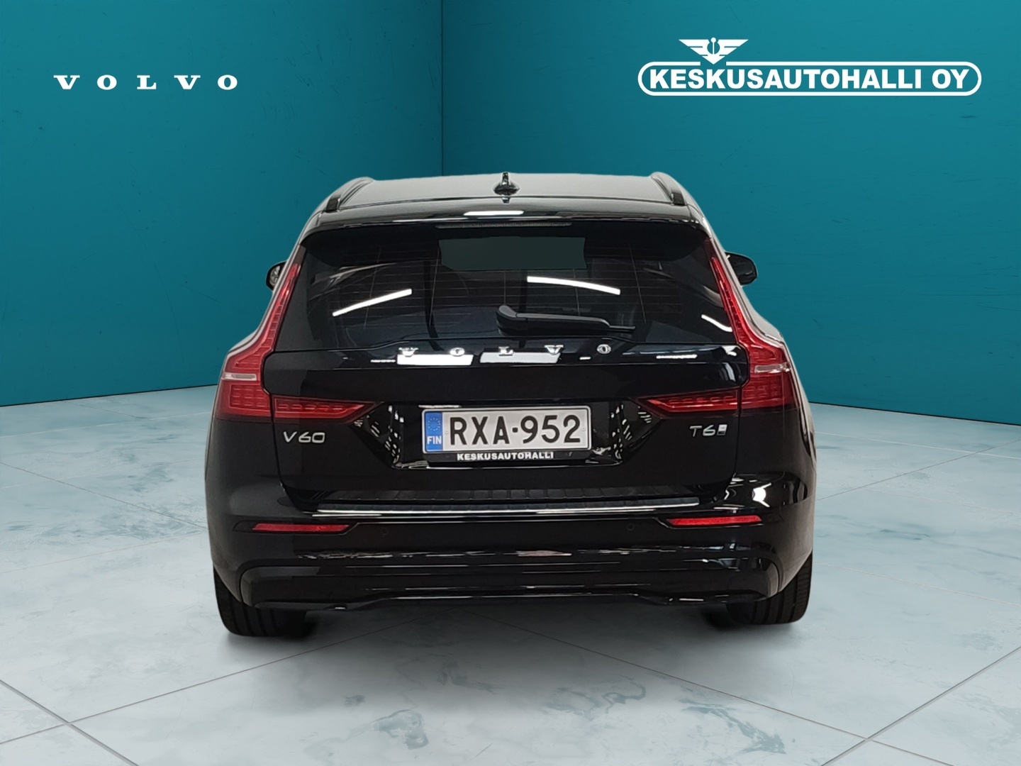 VOLVO V60 2025