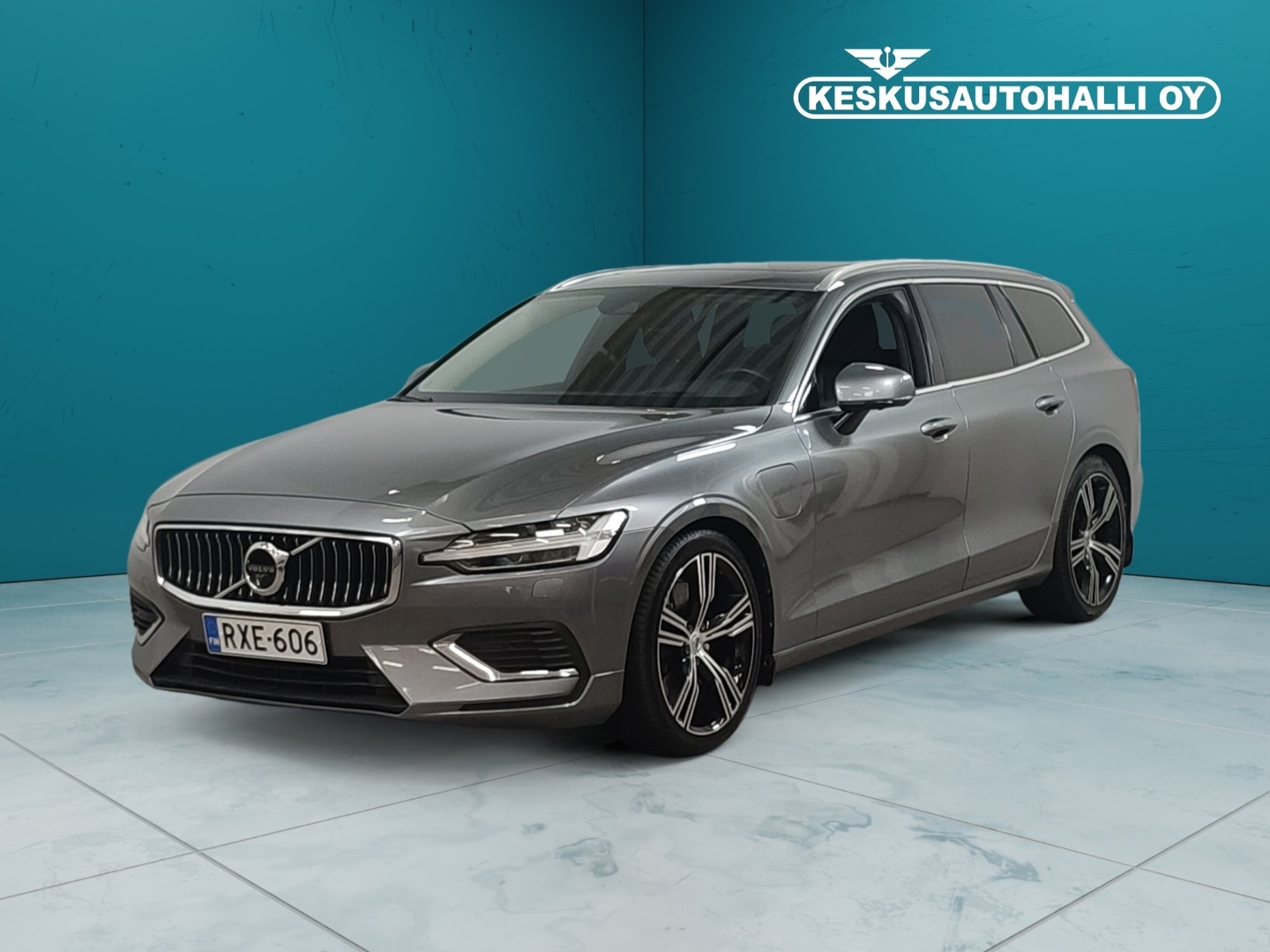 VOLVO V60 2021