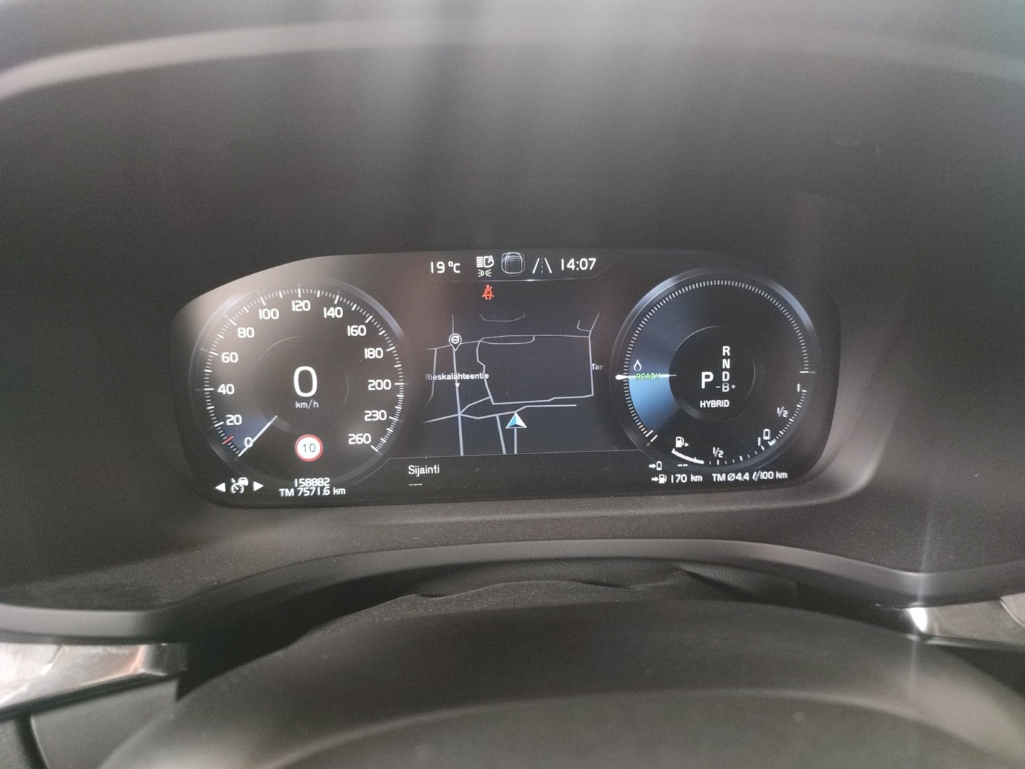 VOLVO V60 2021