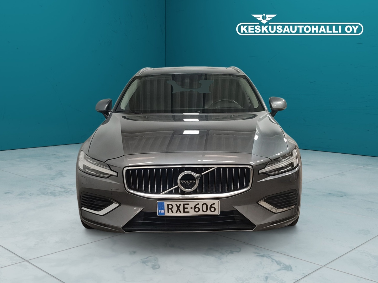 VOLVO V60 2021