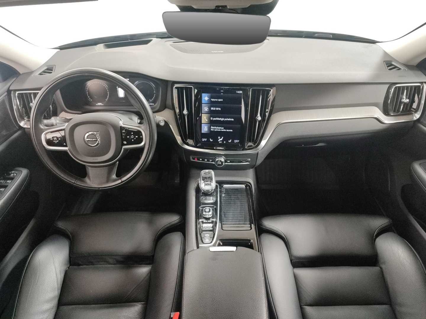 VOLVO V60 2021