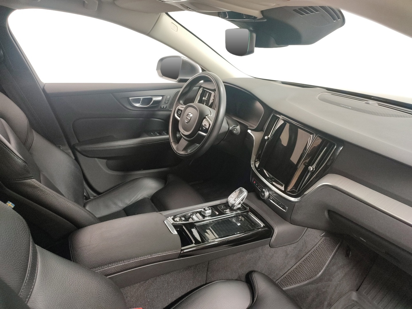 VOLVO V60 2021