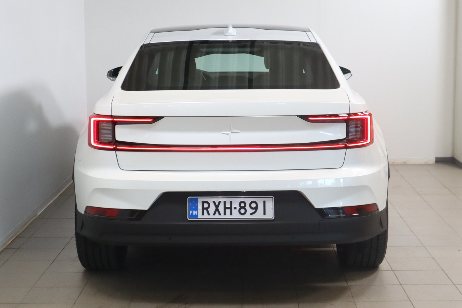 POLESTAR 2 2025
