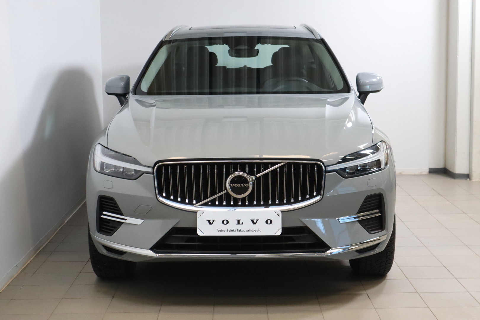 VOLVO XC60 2025