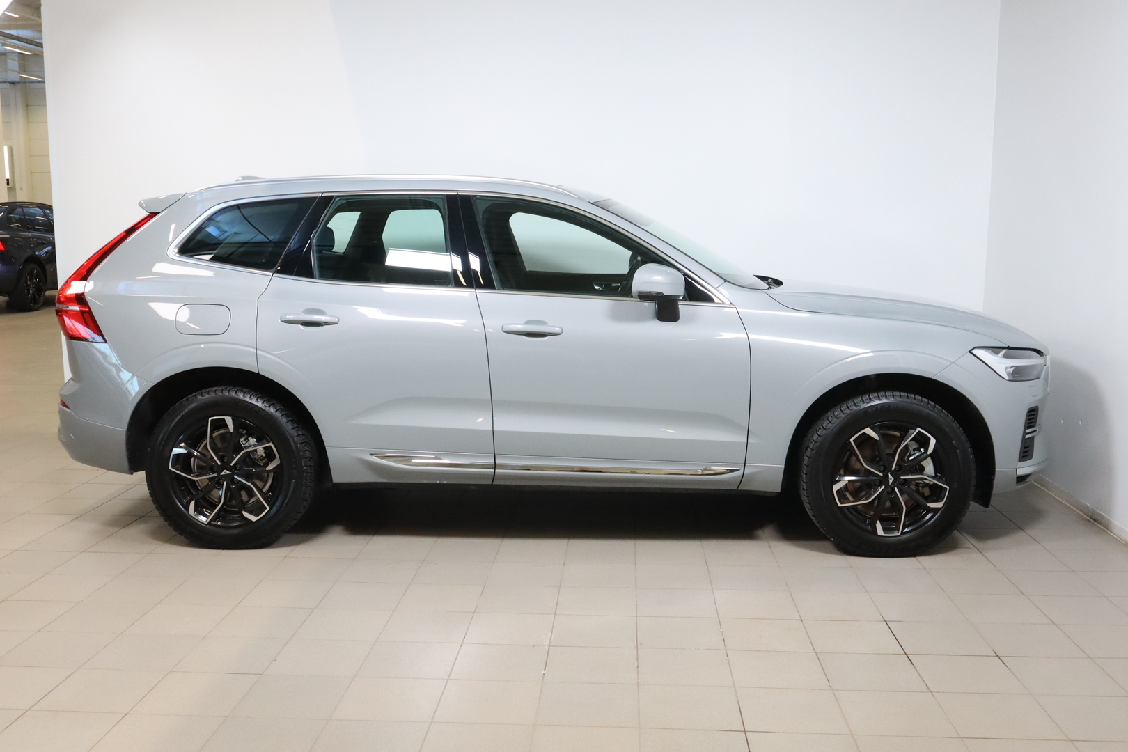 VOLVO XC60 2025