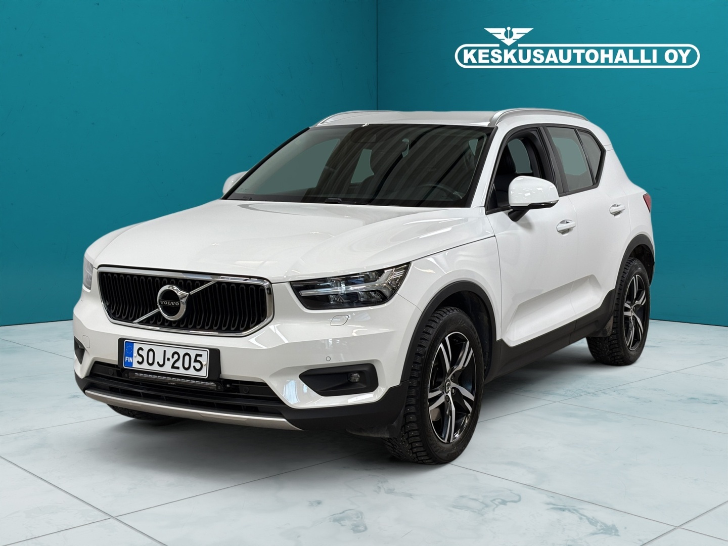 VOLVO XC40 2019