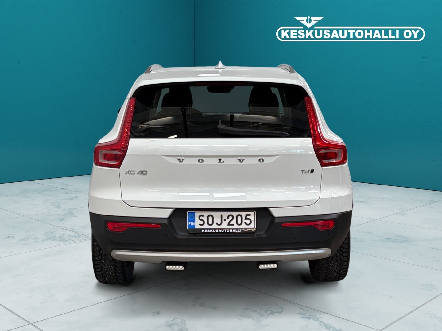 VOLVO XC40 2019