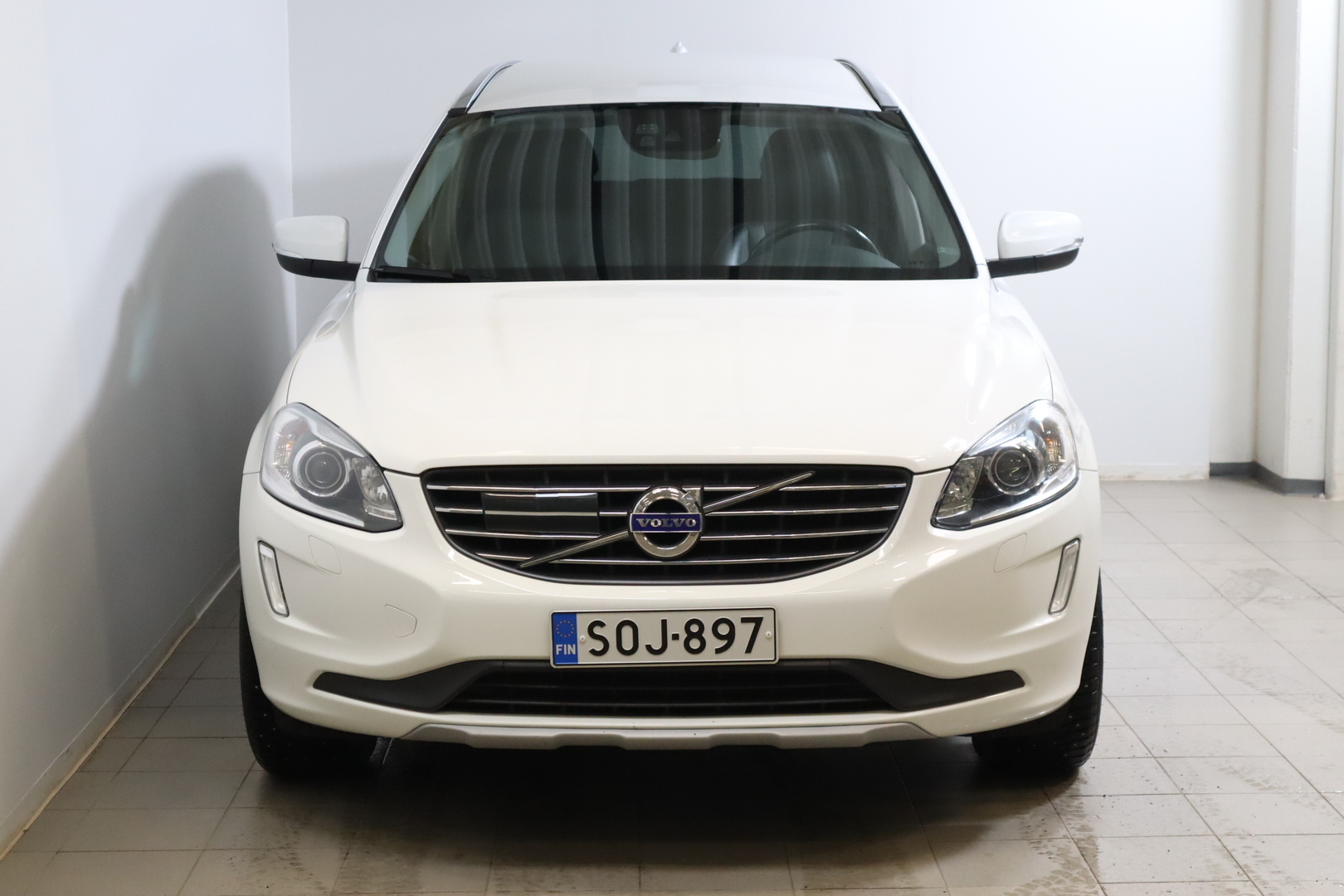 VOLVO XC60 2017