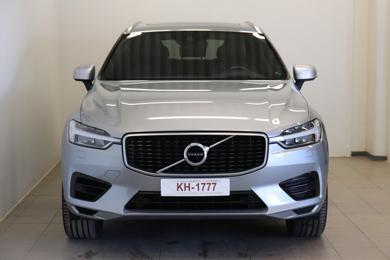 VOLVO XC60 2019