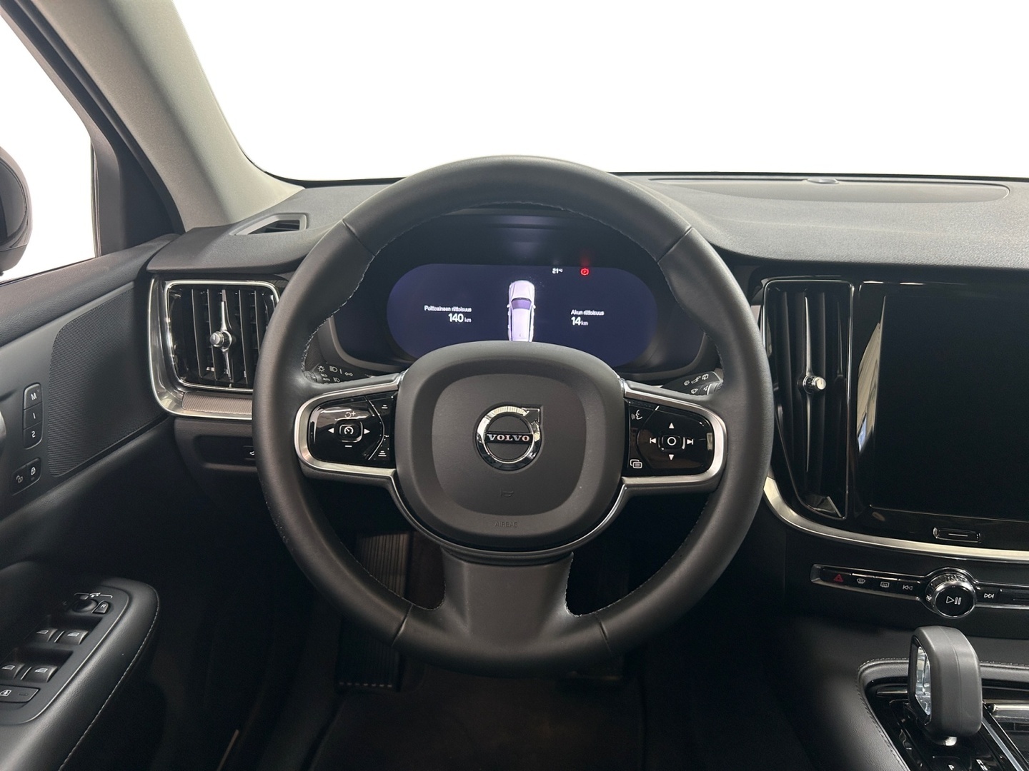 VOLVO V60 2024