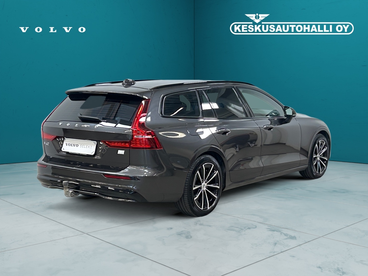 VOLVO V60 2024