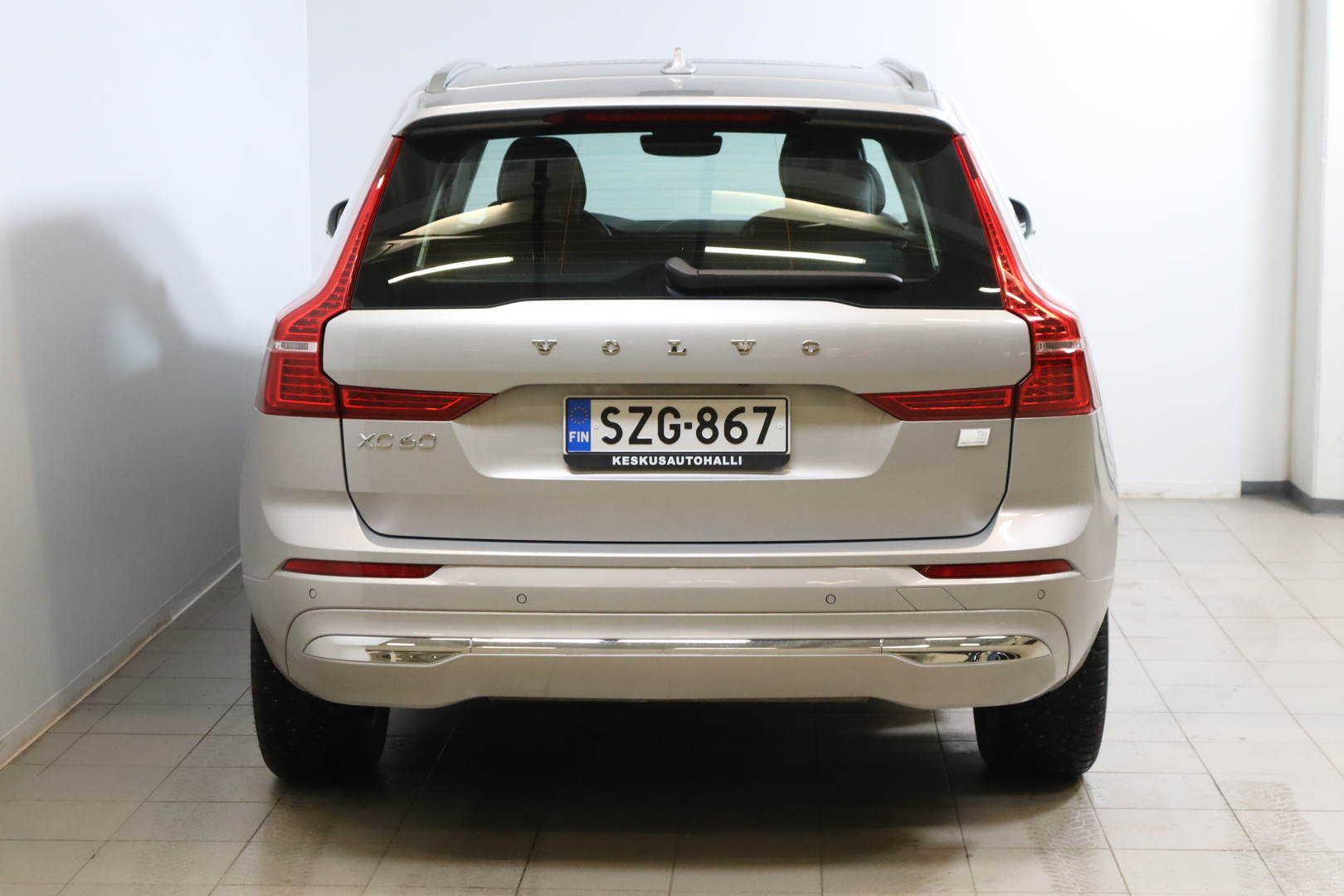 VOLVO XC60 2022