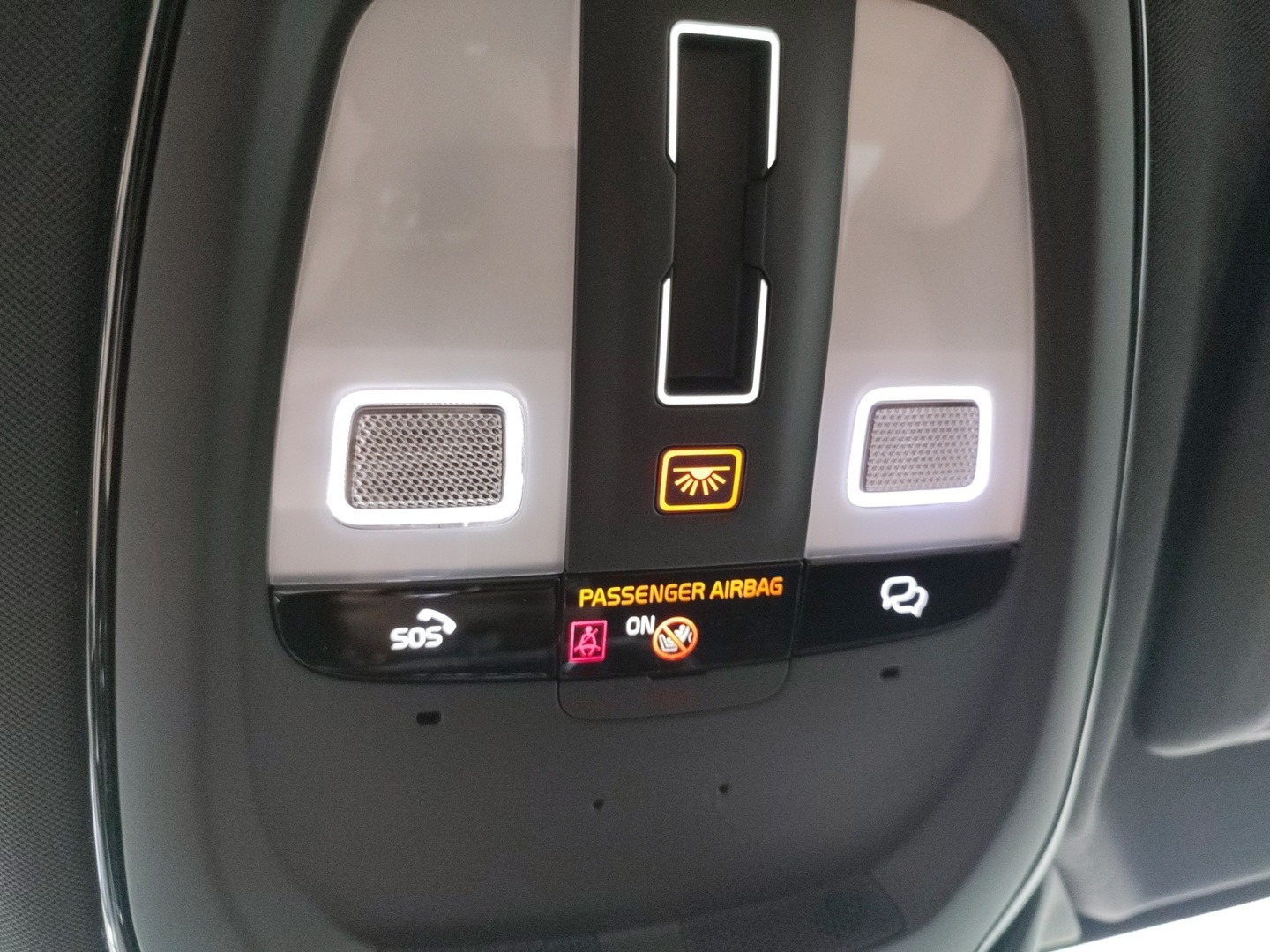 VOLVO V60 2025